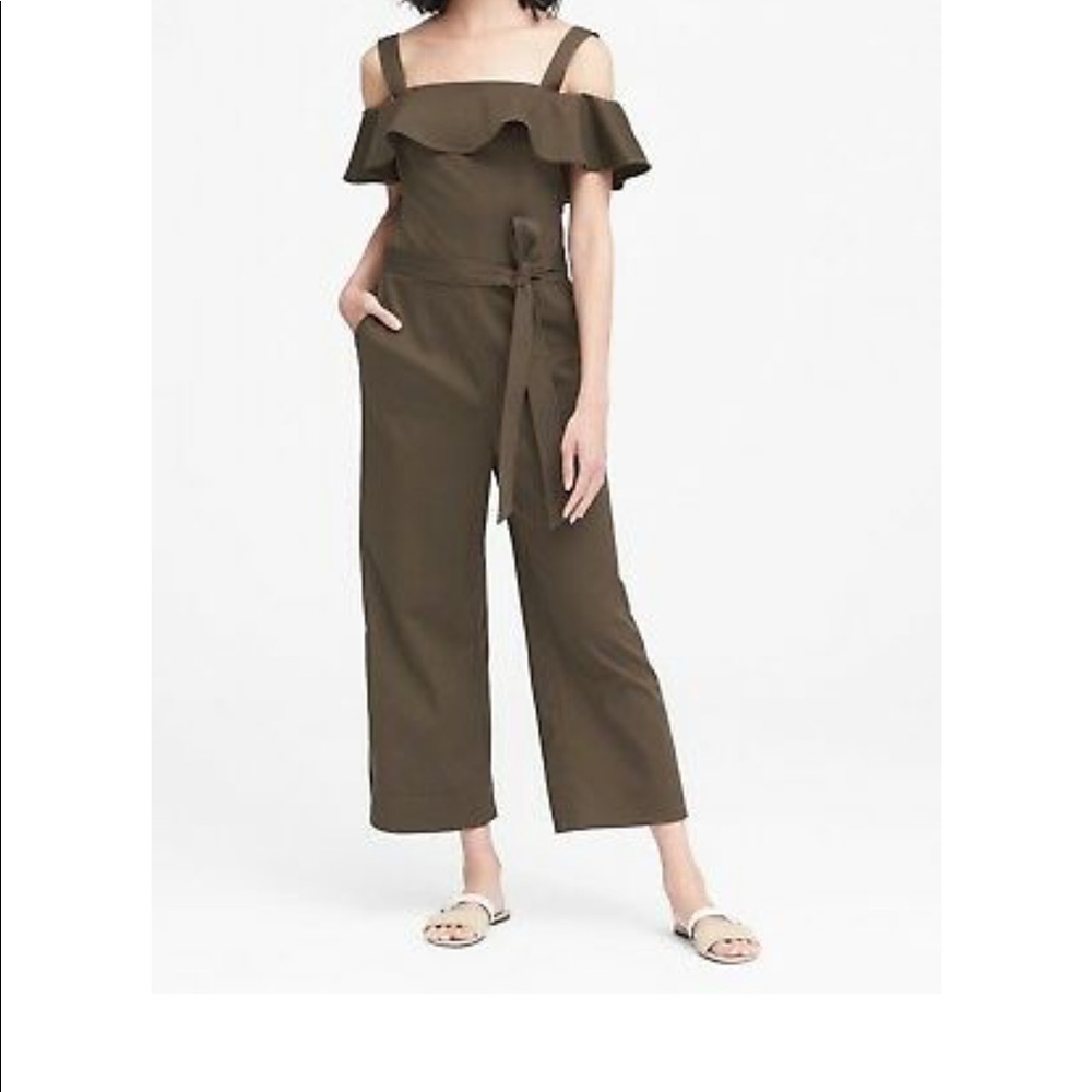 Banana Republic Twill Off-the-Shoulder NWT